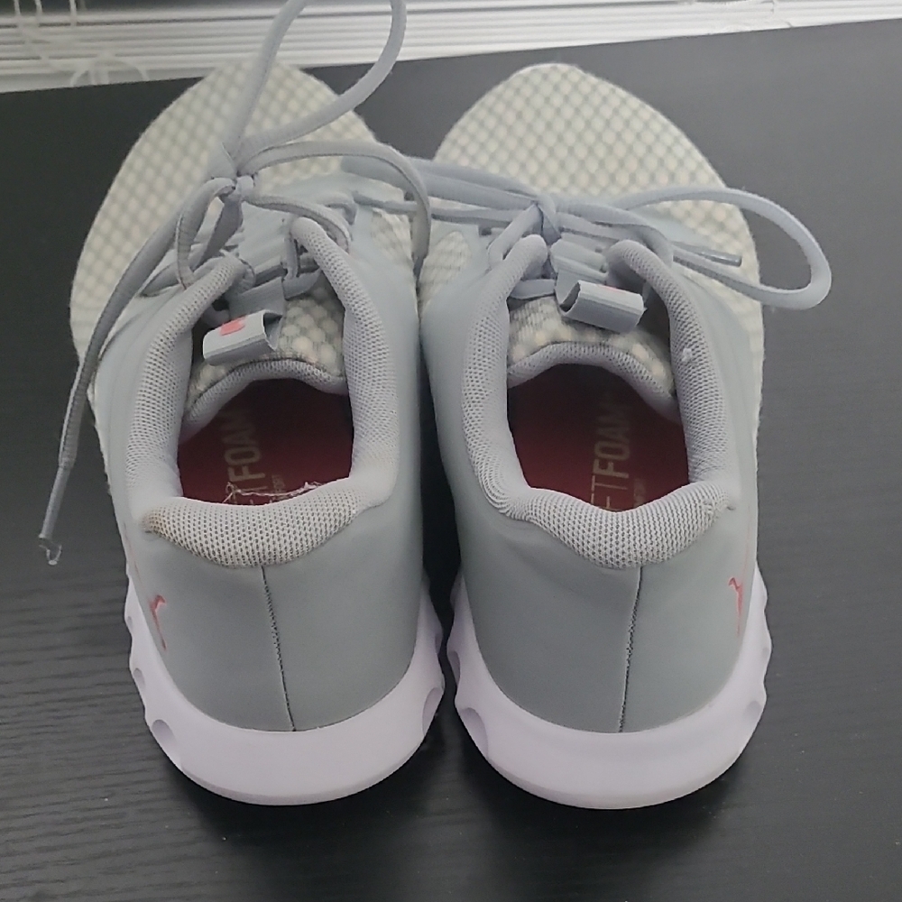 Puma Gray and Pink Athletic Shoes - Picture 4 of 7